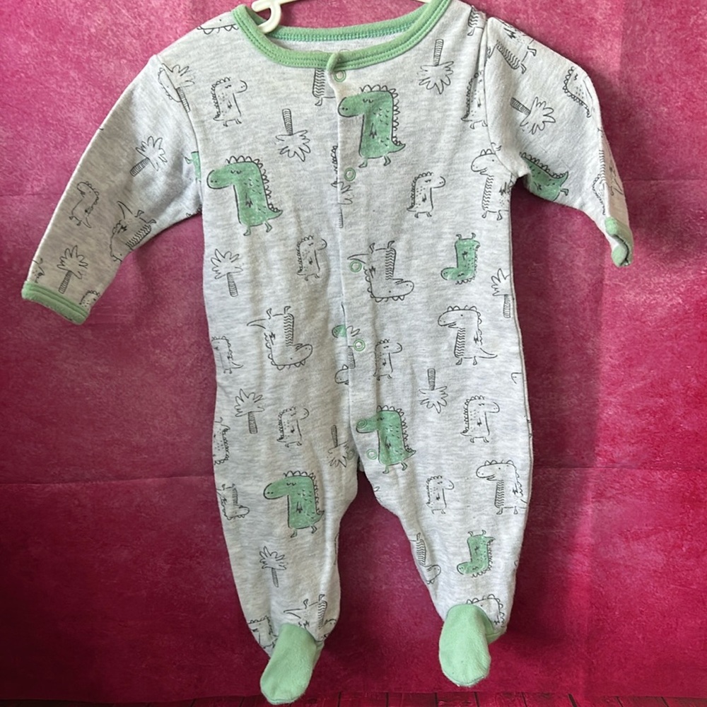 (3 for $15) 0-3 Month Baby Snap Up Sleeper